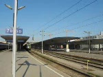 Die 1116 264-1  Euromotion  verlsst mit ihrem OIC 840 nach Linz Hbf den Westbahnhof von Wien. Mit vorhergehder Lautsprecherdurchsage. 19.08.2009.